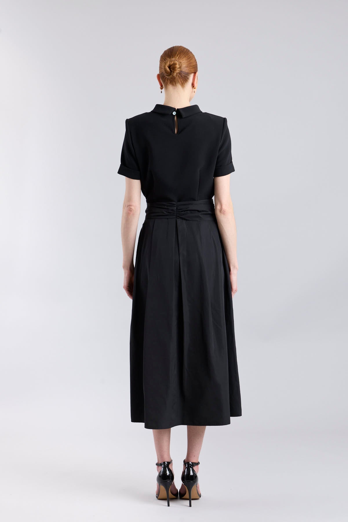 Falda midi estructurada negra - Edición Limitada - THE EXTREME COLLECTION